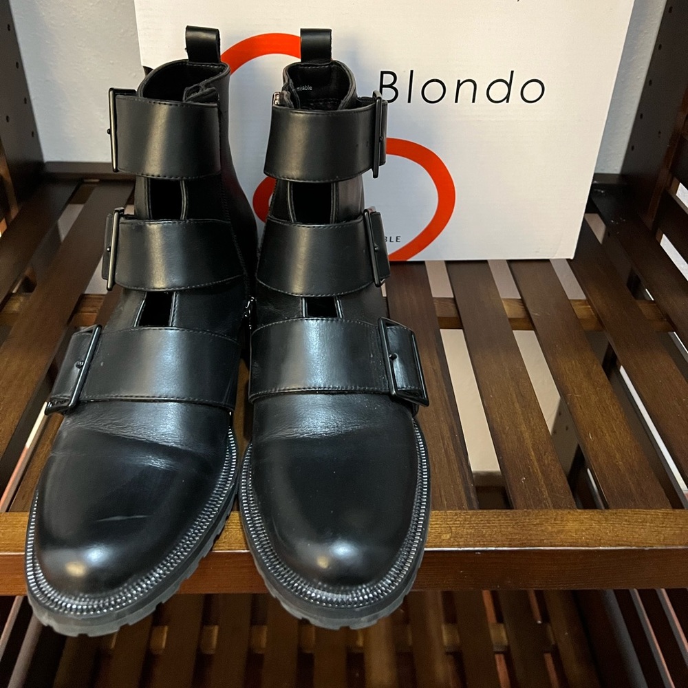 Blondo black leather boots